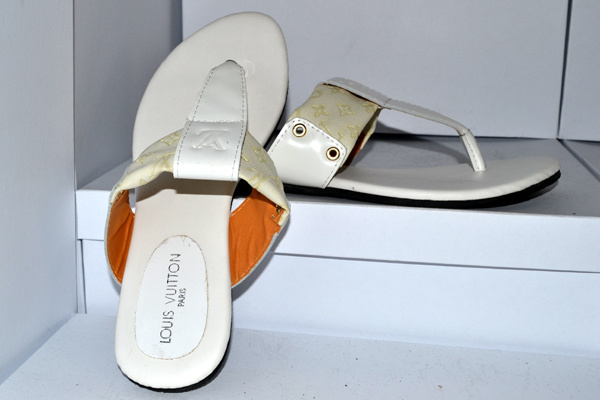 2017 LU slippers woman 35-42-095